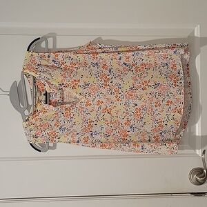 Loft, lightweight, sleeveless top, floral design